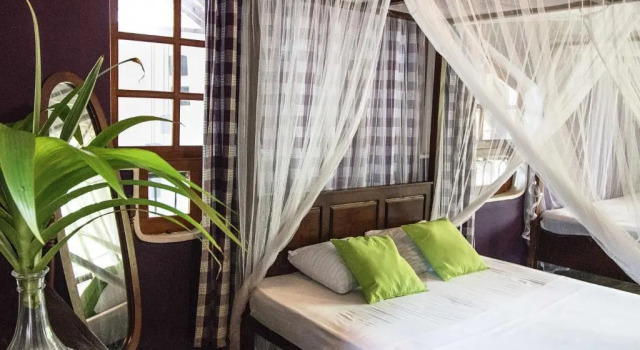 Трёхместный номер Deluxe с балконом Villa Taprobane