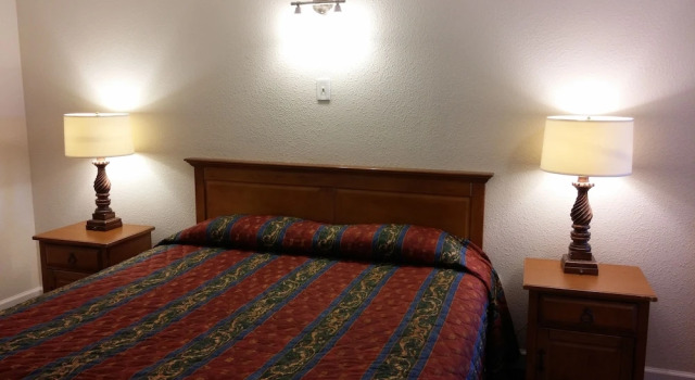 Номер Deluxe Country Regency Inn & Suites