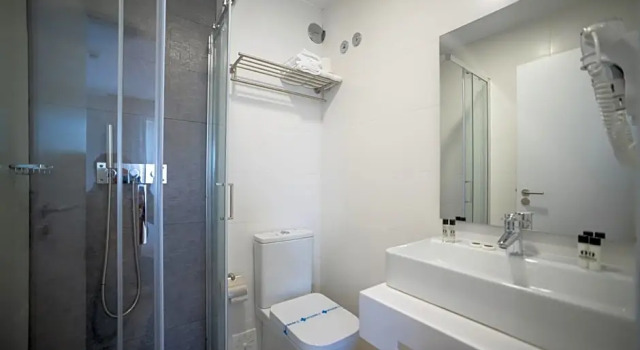 Номер Standard с балконом Hotel Canada