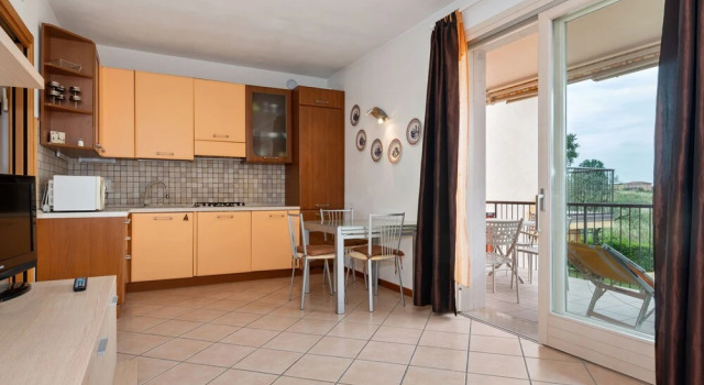 Lazise, Modern Houses, Nice and Colourful Decoration, Prenota Hotel Hotel a Veneto con piscina, Piscina