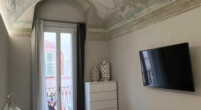 Appartamento con balcone Arco Antico