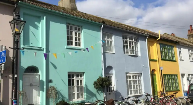Charming Country-style Cottage in Central Brighton, Забронировать Дом для отпуска Виллы Исторического графства Суссекса, Вилла