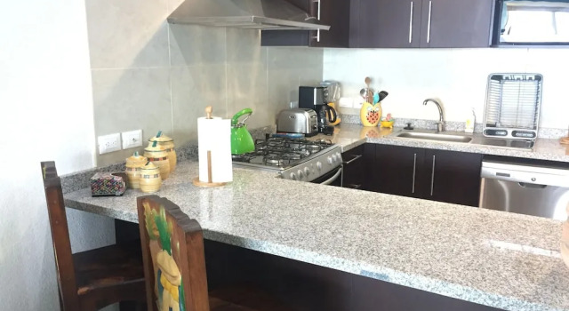 Номер Standard с балконом Beachfront Condo on 21st Floor