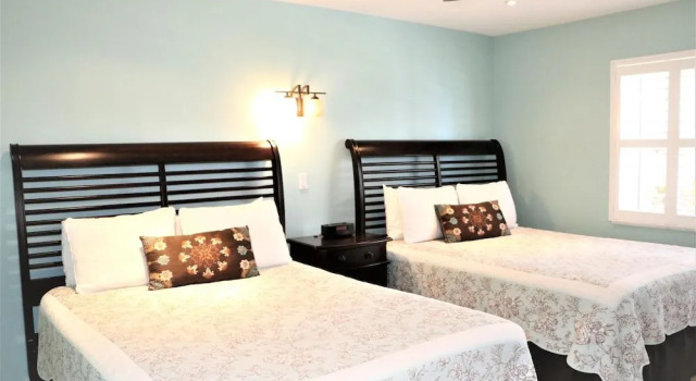 Jamaica Royale 002 - 1 Br Condo, Забронировать Апартаменты/квартира Отели Сиеста-Ки с парковкой, Парковка