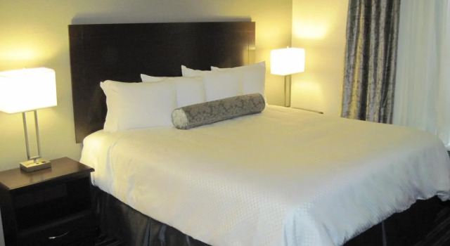 Номер Standard Best Western Plus Austin Airport Inn & Suites