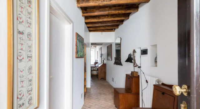 Апартаменты Classic and chic apartment in Trastevere