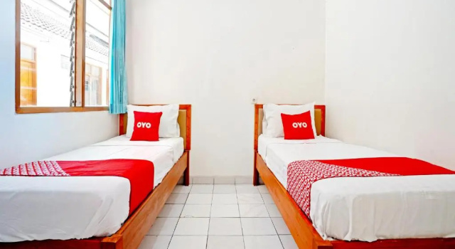 Deluxe Twin room OYO 90840 Teratai Residence