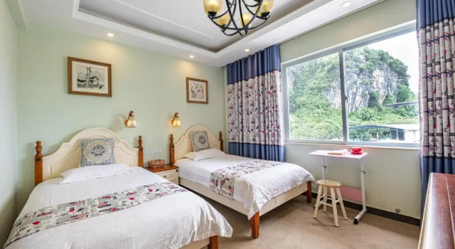 Двухместный номер Deluxe с видом на горы Junshe Boutique Guest House-Complementary pick up servie for a 3-night stay in a deluxe room