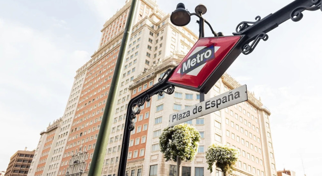 Hostal Gran Via 63 Rooms