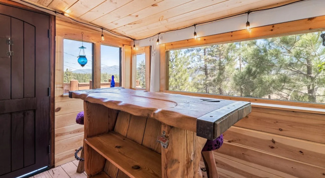 Amelie's Chalet, Забронировать Шале Фаунскин San Bernardino Mountains, рядом с Кемпинг Граут-Бэй