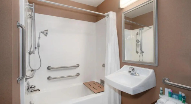 Люкс Holiday Inn Express & Suites Yankton by IHG