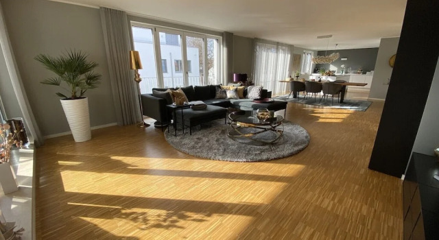 Beautiful 3-bed Apartment in Munchen, Prenota Appartamento Monaco di Baviera 