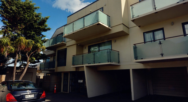 Beach Life Apartments