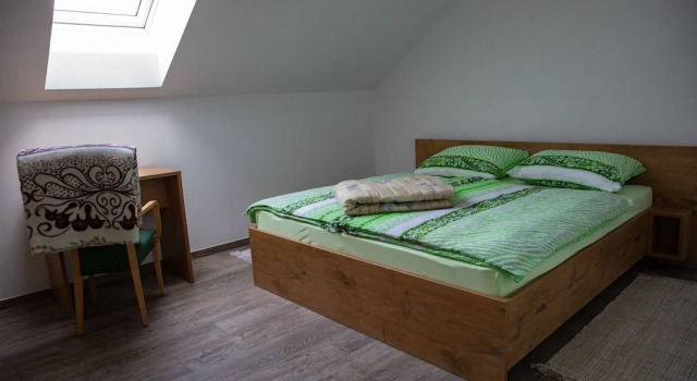 Apartmaji Hočka Koča, Prenota Hotel Maribor 