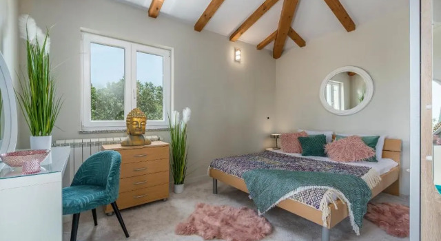 Villa Serenitas, Đặt Biệt thự Nhà tranh ở Perci, Nhà tranh