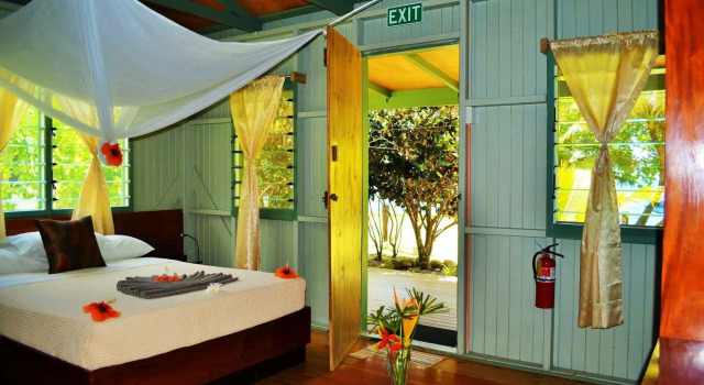 Mai Dive Astrolabe Reef Resort