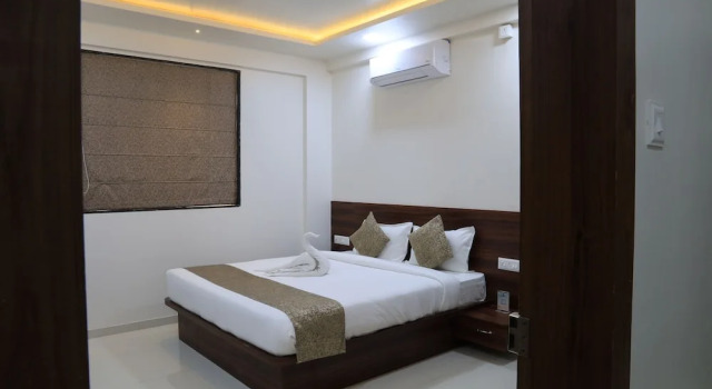 Номер Luxury StayBird - Silver Oak, An Apartment Hotel, Kharadi