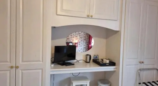 Denham Guest House, Забронировать Гостевой дом Аксбридж Middlesex