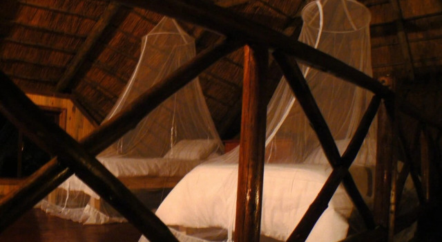 Lion Tree Bush Lodge, Забронировать Дом для отпуска Коттеджи Марлот-Парк, Коттедж