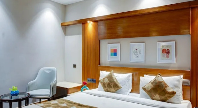 Номер Deluxe Hotel The Pearl - Newly Renovated in City Centre