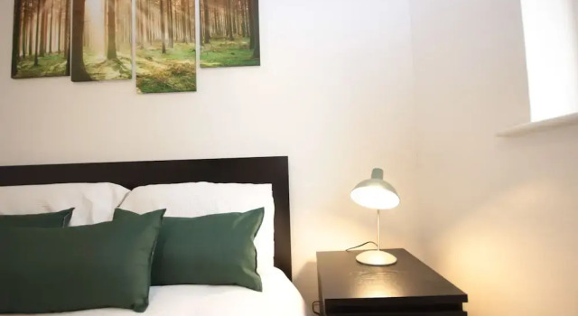 HU1 Marina Hub (sleeps 4)