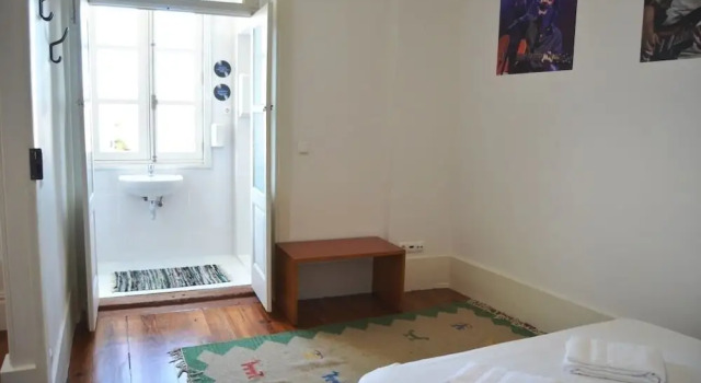 Rock n Porto Hostel