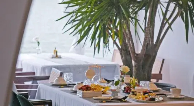 Arcadia  Seaview Design Hotel