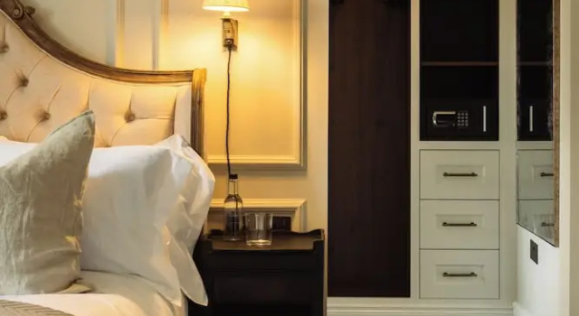 Номер Grand Regency House