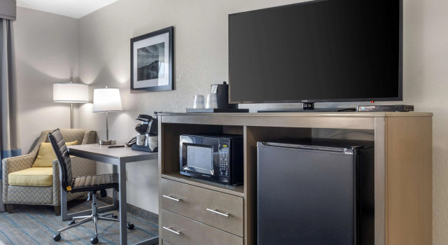 Четырёхместный номер Standard Best Western Plus Stephenville Inn
