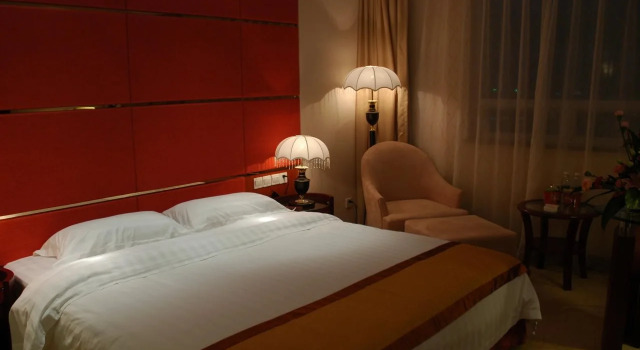 Himalaya Hotel Chengdu, Забронировать Отель Чэнду Сычуань, рядом с Chengdu International Exhibition Centre