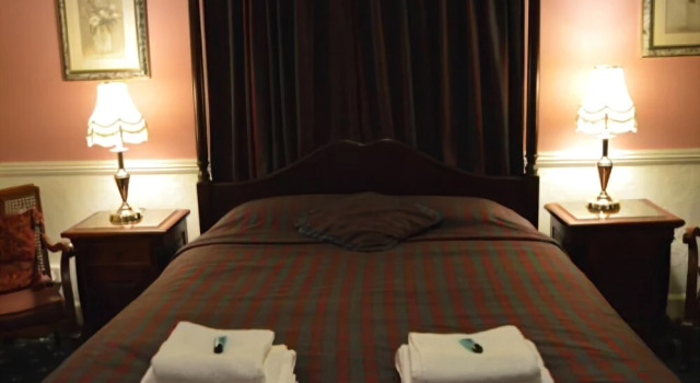 Manor Park Guest House, Book Pension Gæstehuse i Glasgow, Pension