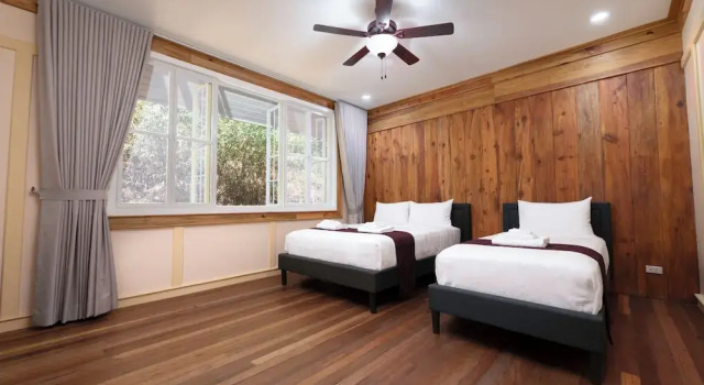 Полулюкс The Brent Guest House