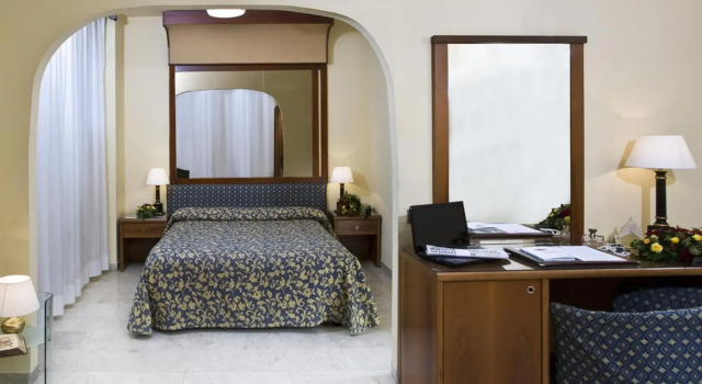Hotel Savoy