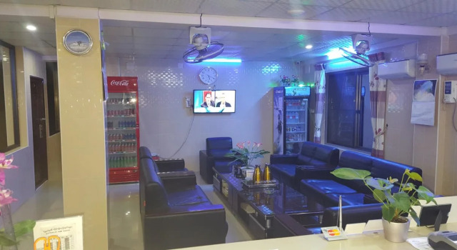 Red Dragon Hotel Hsipaw, Book Hotel Hotels in Shan State with Breakfast, Breakfasts
