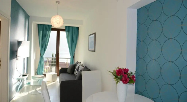 Апартаменты c 1 комнатой с балконом и с видом на море Apartment Shell