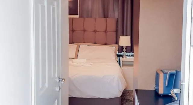 Room-cosy Double Private Bedroom 2-3, Rezervovat Hotel Dudley West Midlands