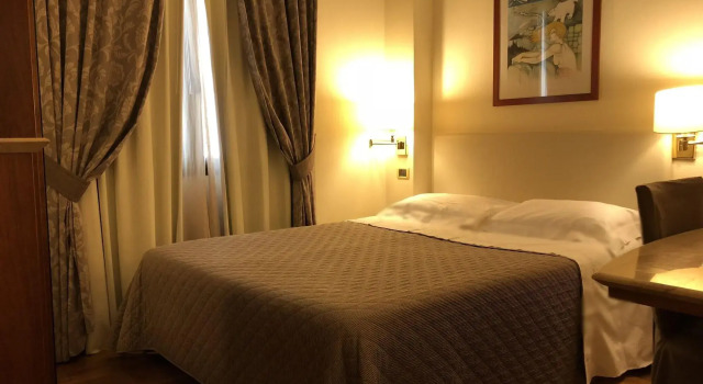 Hotel Airone