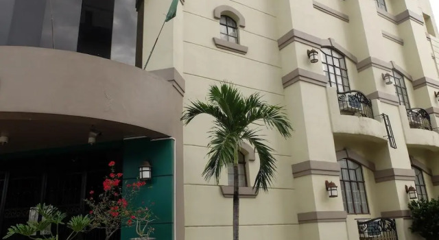 DM Residente Villas, Rezervovat Hotel Angeles 