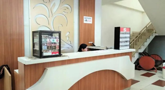 Wisma Yusera, 预订 酒店 帕朗卡拉亚 Central Kalimantan