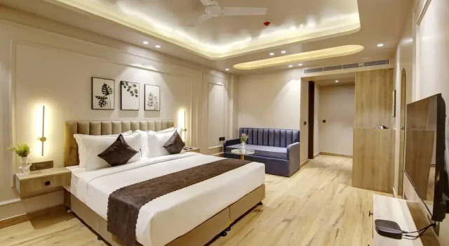 Номер Deluxe Saltstayz Premier - Near Golf Course Road & Sector 57