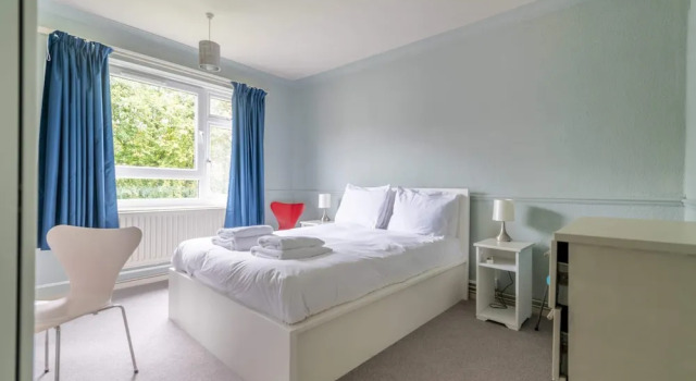 Апартаменты Charming One Bed Abode In East Putney