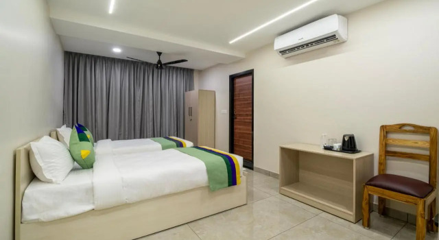 Treebo Sea Heights, Rezervovat Hotel Hotely v Andhra Pradesh s parkováním, Parkování