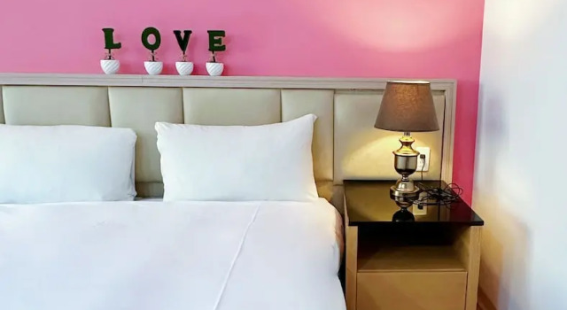 Luksusowy czteroosobowy pokój Champs Elysees Hotel
