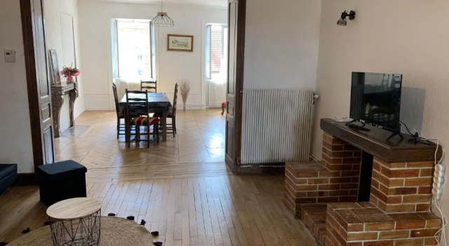 Les Jardins d'Élise, calme et verdure à Lure, Boek Appartement Lure Haute-Saône