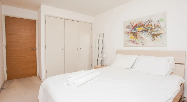 Central 1 Bed near Paddington Station w/ Terrace, Забронировать Отель Отели Англии 3 звезды, 3*