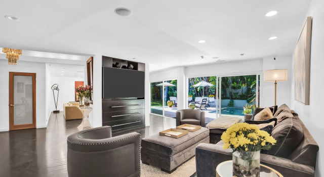 Edwin by Avantstay Hollywood Hills Luxury + Pool, Забронировать Отель Отели Лос-Анджелеса 3 звезды, 3*