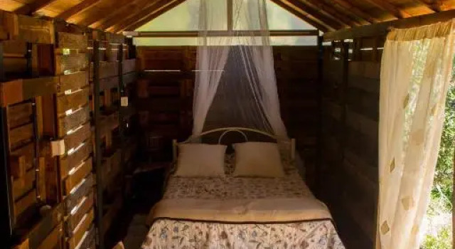 Pelekas Olive Grove Oasis Room No4
