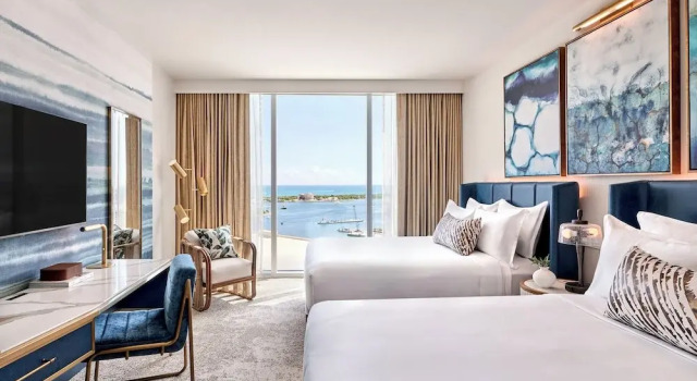 Четырёхместный номер Premier Omni Fort Lauderdale Hotel