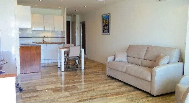 Студия с балконом Studio Grand hôtel Croisette
