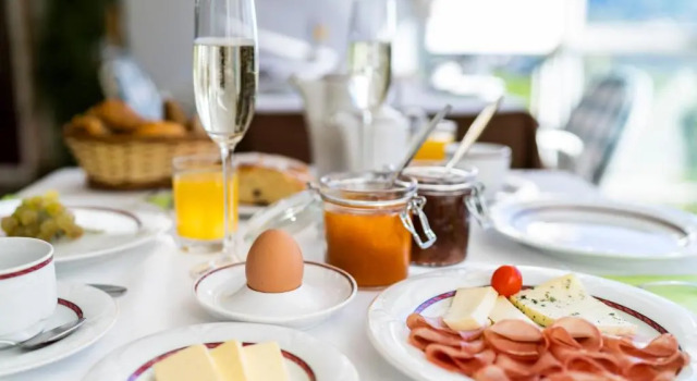 Hotel Garni Sonngart, Забронировать Отель Отели Андриано 3 звезды, 3*